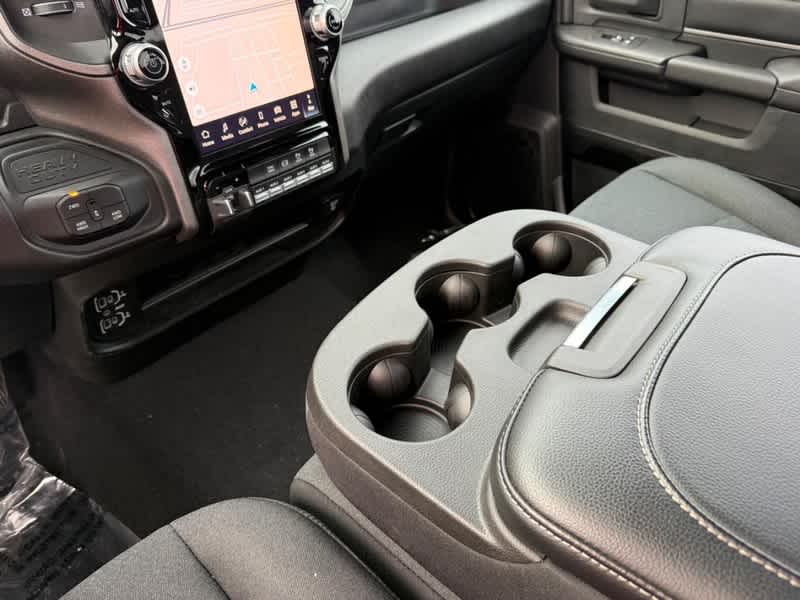 2026 RAM 2500 RAM 2500 TRADESMAN REGULAR CAB 4X4 8' BOX