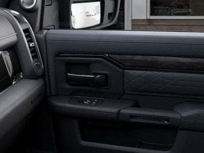 2026 RAM 3500 RAM 3500 LIMITED CREW CAB 4X4 8' BOX