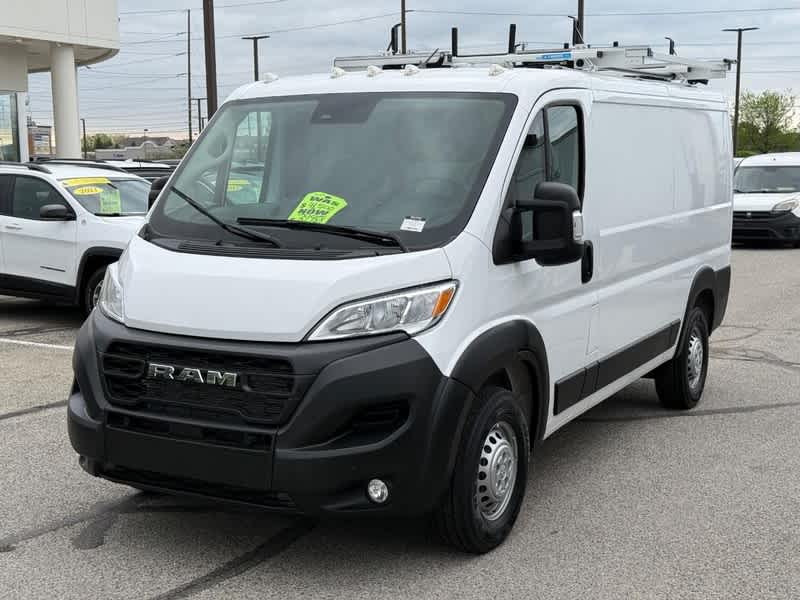 2025 RAM ProMaster LOW ROOF 136' WB