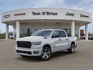 2026 RAM 1500 RAM 1500 EXPRESS CREW CAB 4X4 5'7' BOX