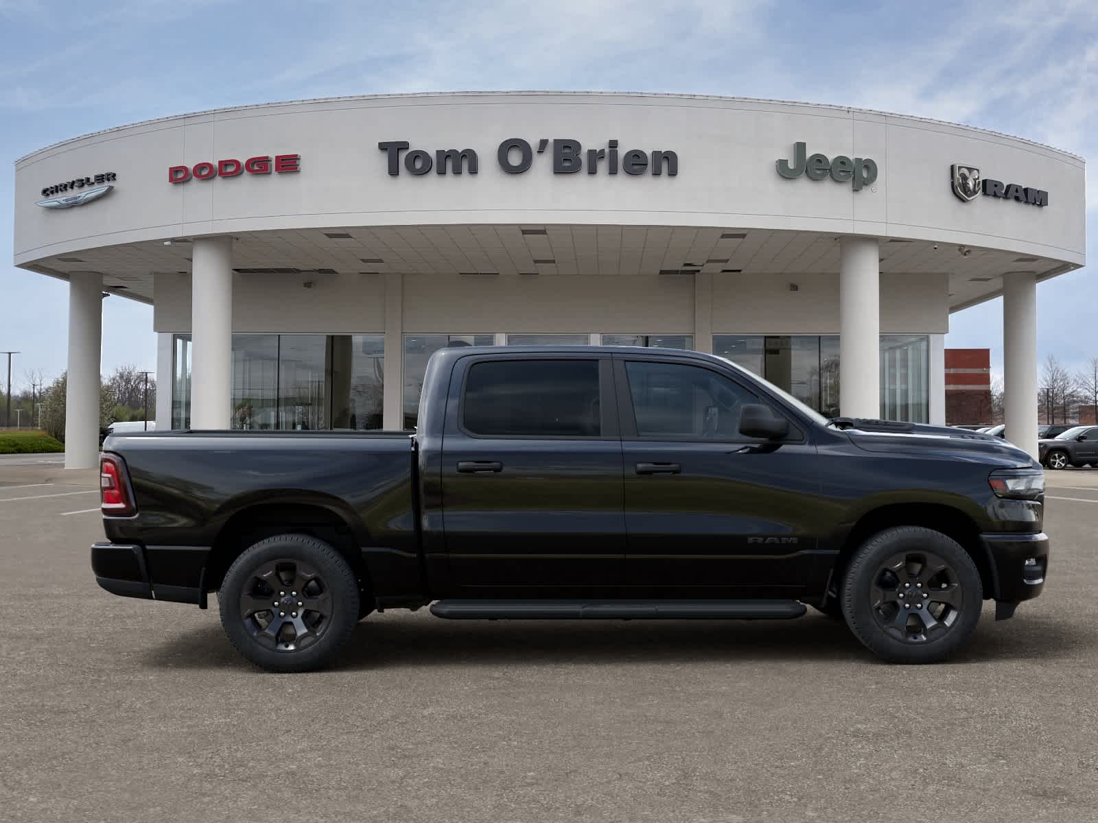 2026 RAM 1500 RAM 1500 EXPRESS CREW CAB 4X4 5'7' BOX