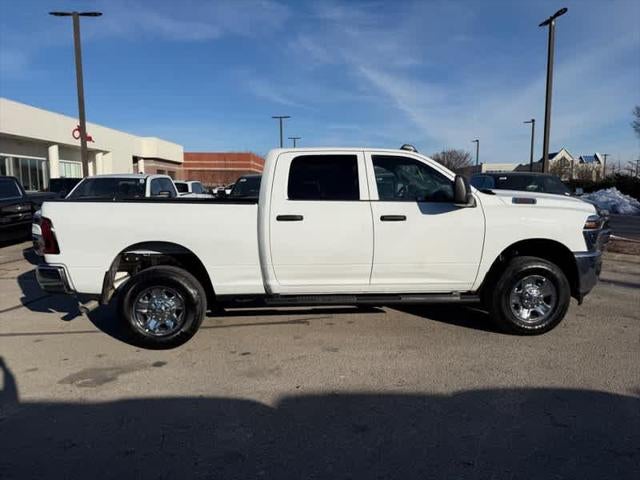 2025 RAM 2500 Tradesman Crew Cab 4x4 6'4' Box