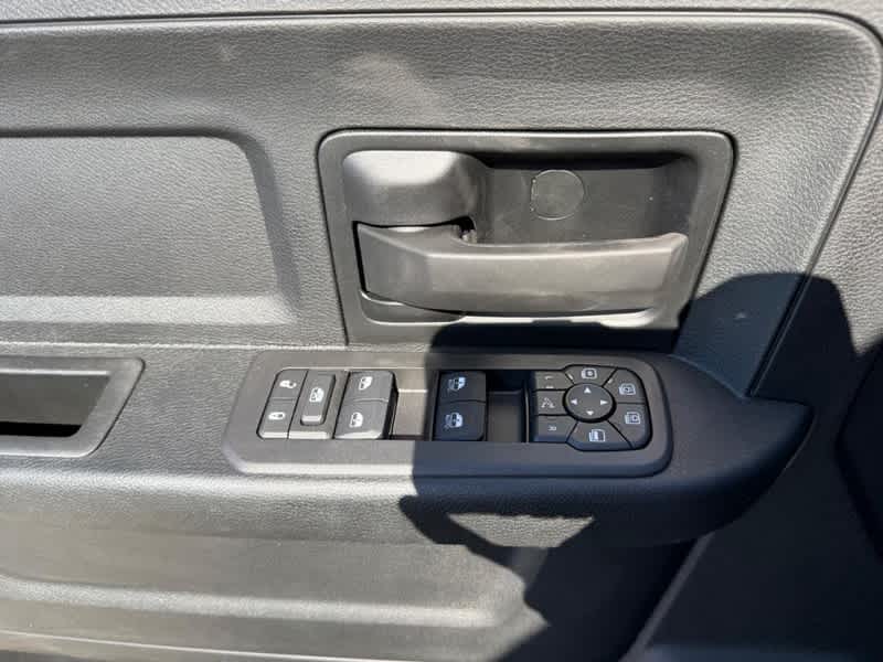 2026 RAM 2500 RAM 2500 WARLOCK CREW CAB 4X4 6'4' BOX