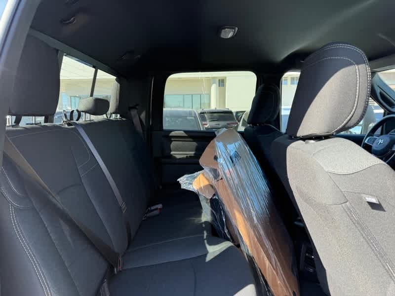 2026 RAM 2500 RAM 2500 WARLOCK CREW CAB 4X4 6'4' BOX