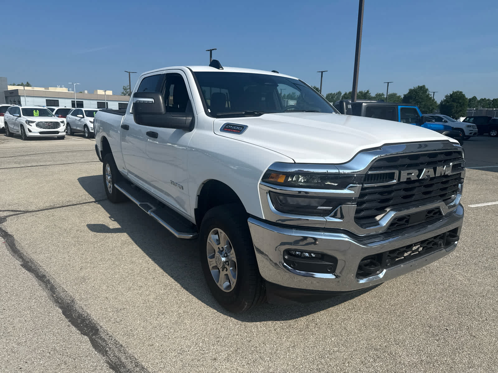 2026 RAM 2500 Big Horn - 4x4 Crew Cab 64 Box