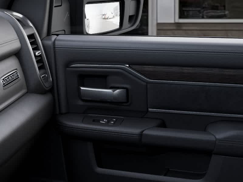 2027 RAM 2500 LARAMIE