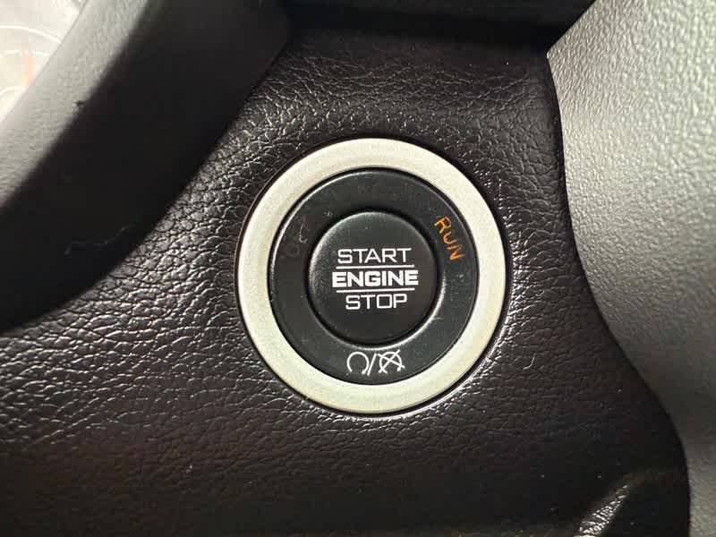 2021 RAM 2500 Laramie Crew Cab 4x4 6'4' Box