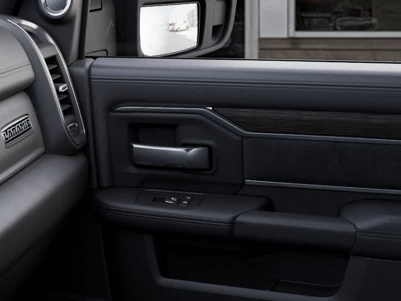 2027 RAM 2500 LARAMIE