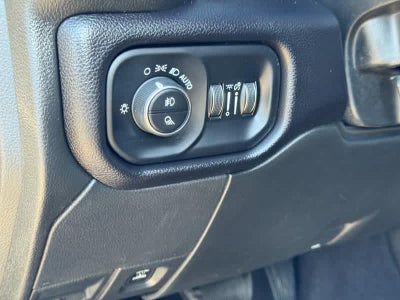 2022 RAM 2500 Laramie Crew Cab 4x4 6'4' Box