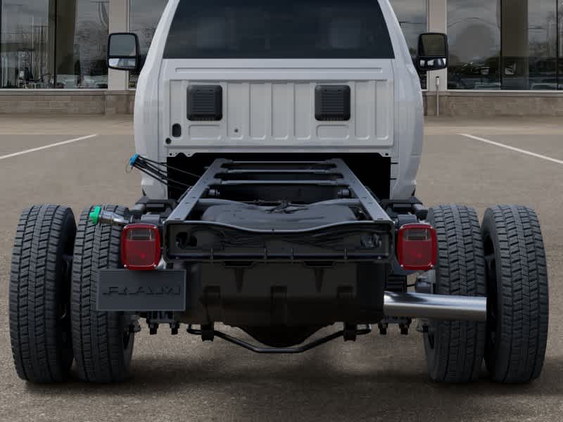 2026 RAM 5500 Chassis Cab RAM 5500 TRADESMAN CHASSIS REGULAR CAB 4X4 120' CA