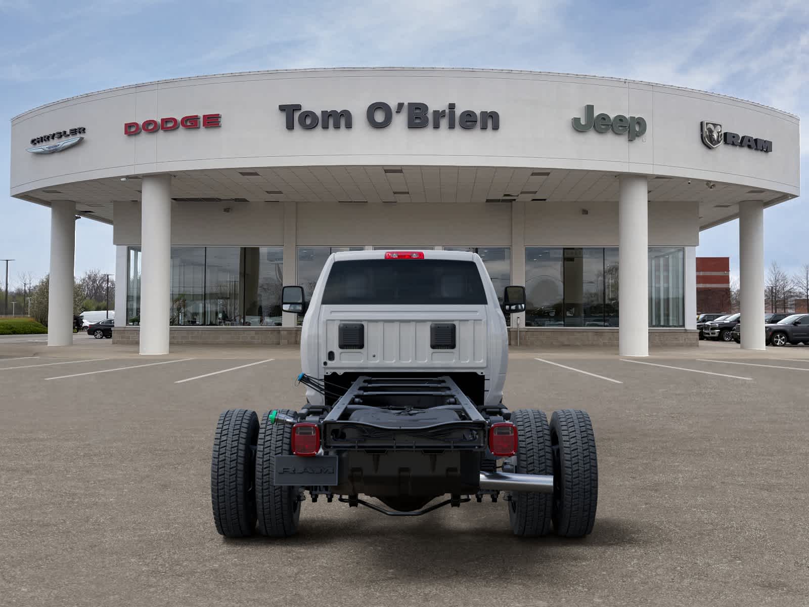 2026 RAM 5500 Chassis Cab RAM 5500 TRADESMAN CHASSIS REGULAR CAB 4X4 120' CA