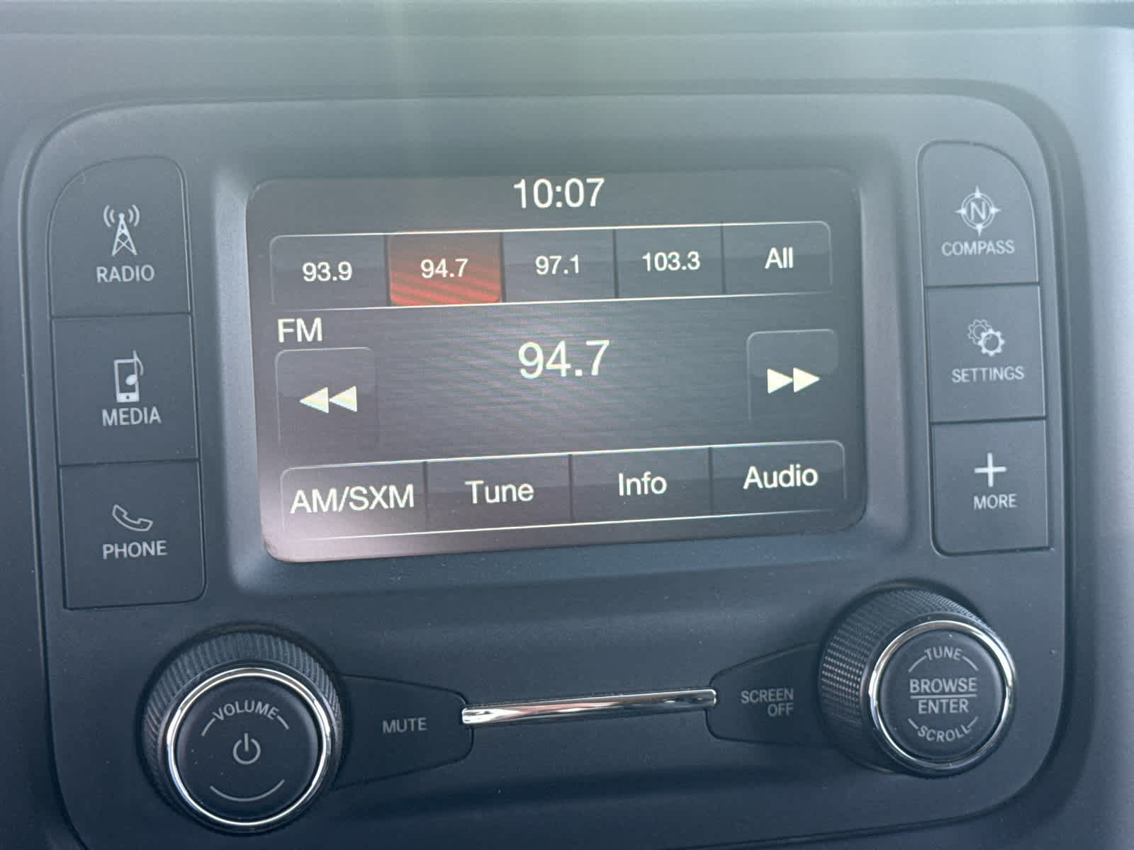 2019 RAM 3500 Chassis Cab Tradesman/SLT/Laramie/Limited