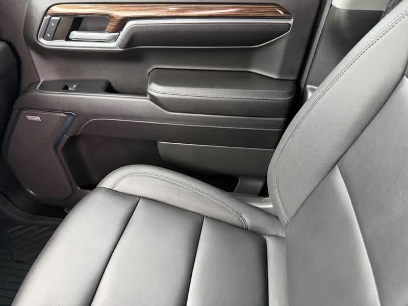 2024 Chevrolet Silverado 1500 4WD Crew Cab Short Bed LT Trail Boss