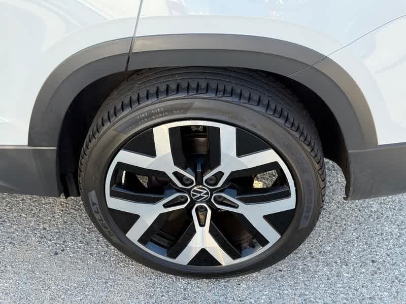 2023 Volkswagen Taos 1.5T SEL