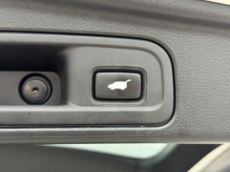 2021 Honda Pilot AWD Touring 8 Passenger