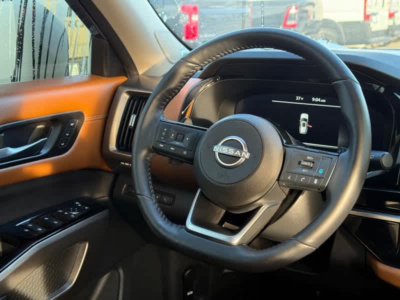 2024 Nissan Pathfinder Platinum 4WD