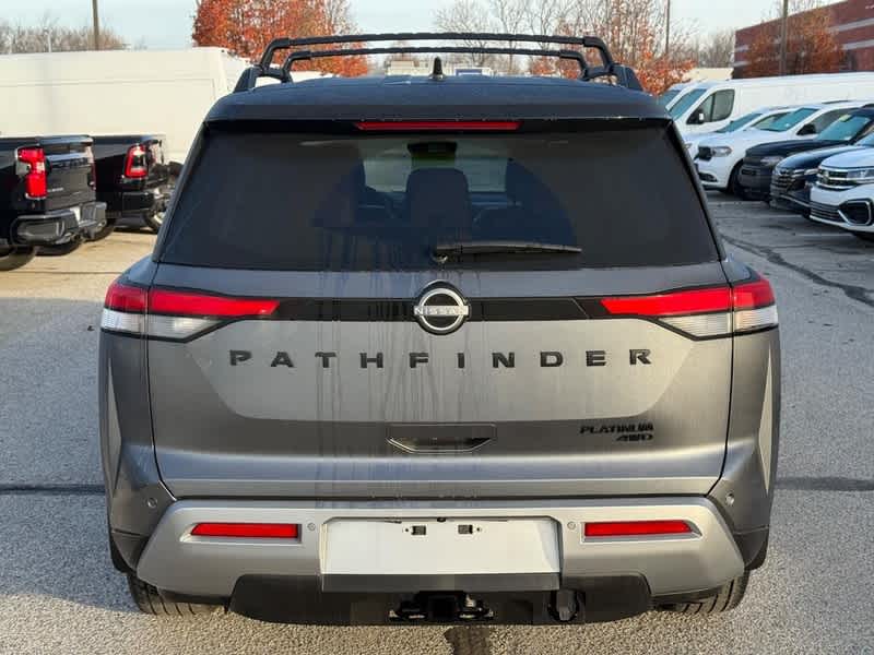 2024 Nissan Pathfinder Platinum 4WD
