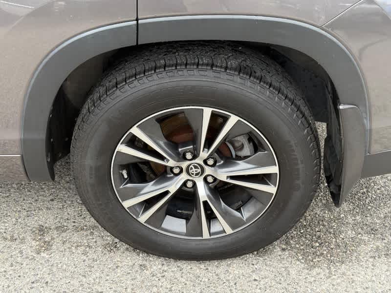 2016 Toyota Highlander XLE V6