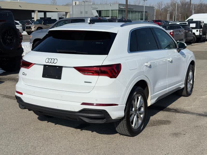 2025 Audi Q3 Premium 45 TFSI S line quattro Tiptronic
