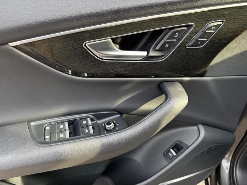 2021 Audi Q7 Premium Plus 55 TFSI quattro Tiptronic