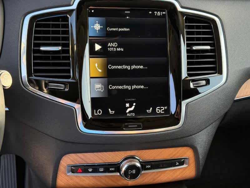 2022 Volvo XC90 Recharge Plug-In Hybrid T8 Inscription Expression 7 Passenger