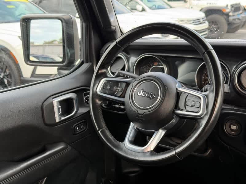 2020 Jeep Wrangler Unlimited Sahara Altitude 4x4