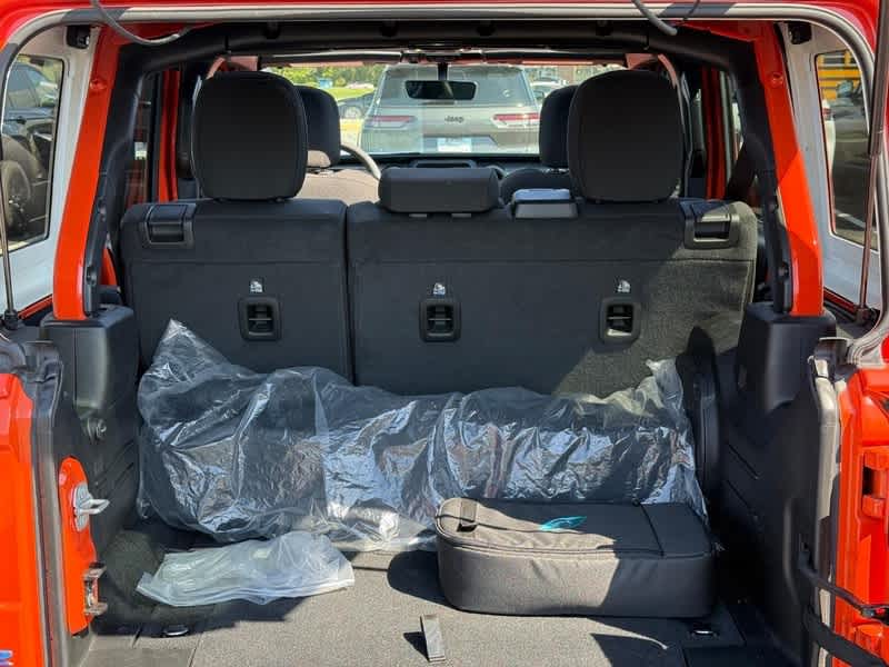 2023 Jeep Wrangler Base