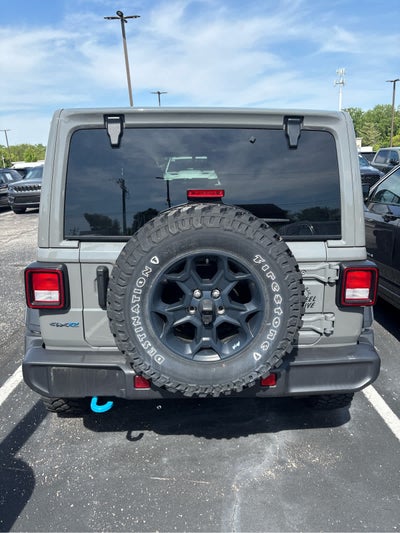 2023 Jeep Wrangler Base