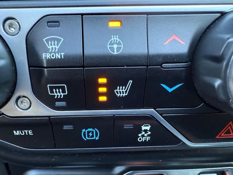 2022 Jeep Wrangler Unlimited Sahara High Altitude