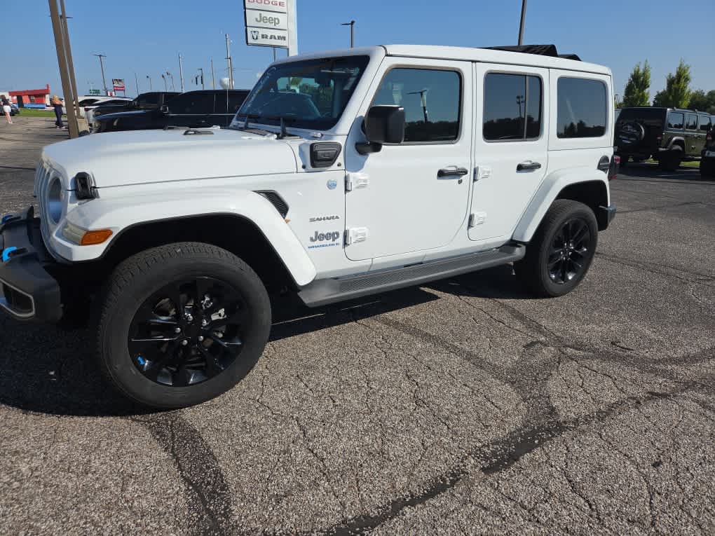 2023 Jeep Wrangler 4xe Sahara 4x4