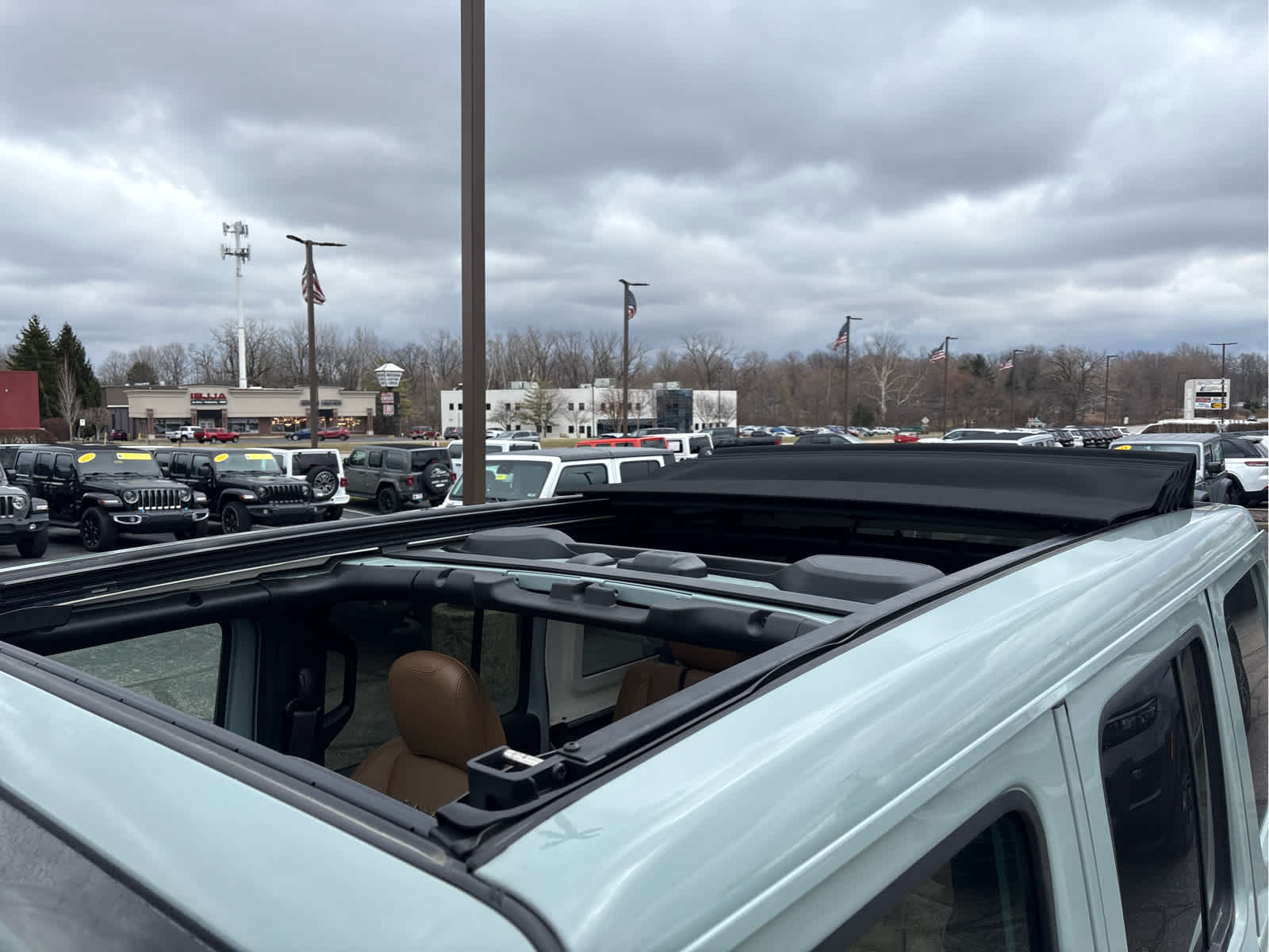 2023 Jeep Wrangler Sahara