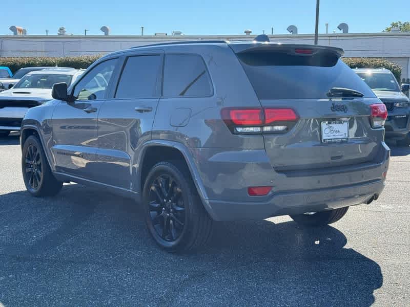 2022 Jeep Grand Cherokee Laredo X 4x2