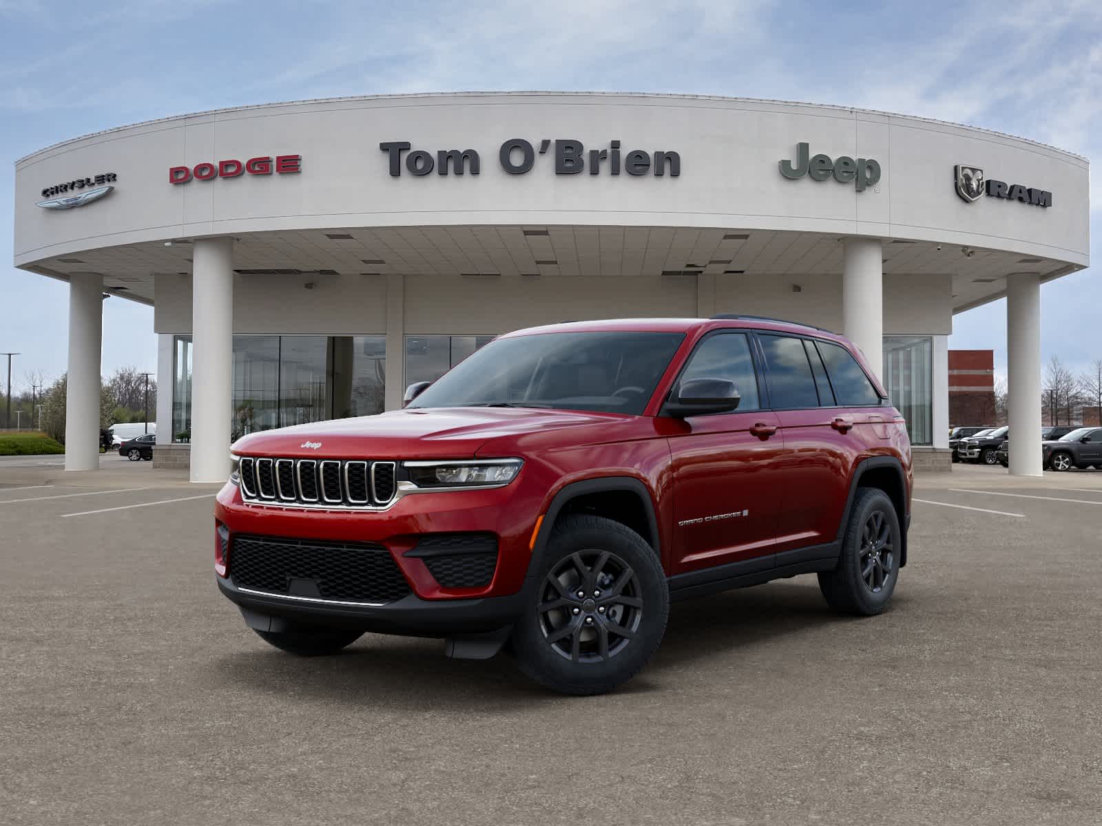 2027 Jeep Grand Cherokee LAREDO X 4X4