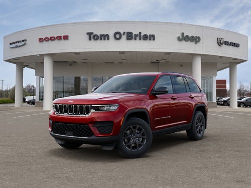 2027 Jeep Grand Cherokee LAREDO X 4X4