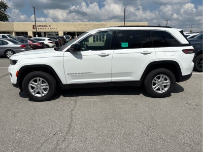 2025 Jeep Grand Cherokee Laredo 4x4