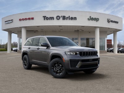 2026 Jeep Grand Cherokee Laredo Altitude