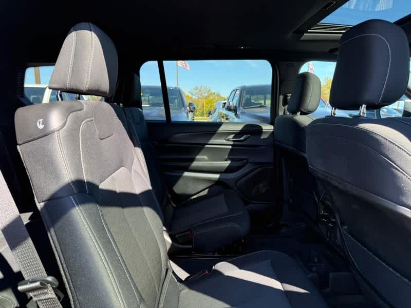 2025 Jeep Grand Cherokee L Laredo X