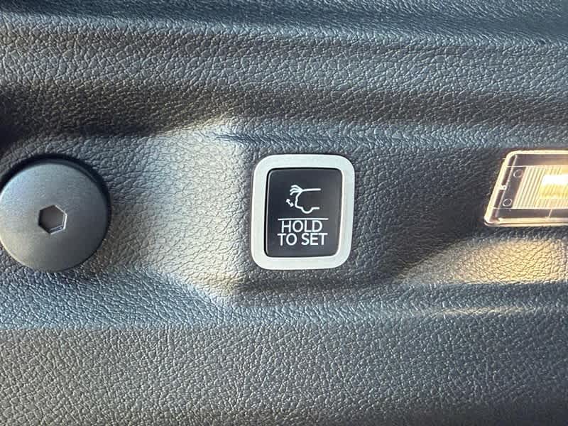 2025 Jeep Grand Cherokee L Laredo X