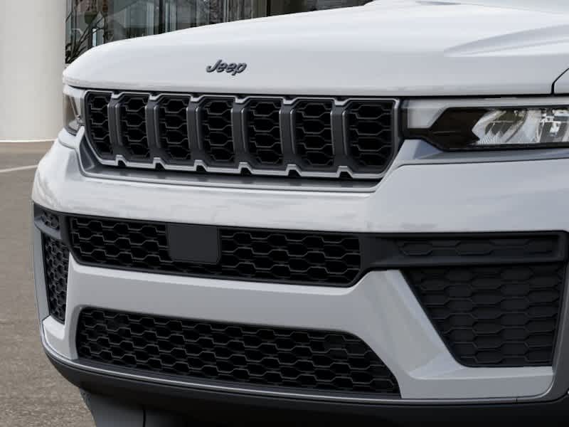 2026 Jeep Grand Cherokee L Laredo Altitude