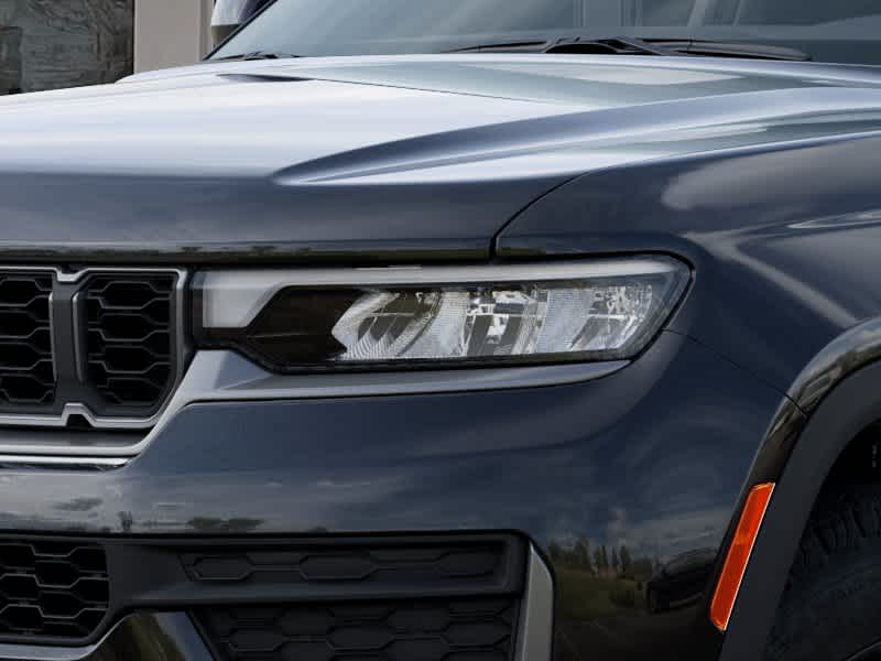 2026 Jeep Grand Cherokee L Laredo Altitude