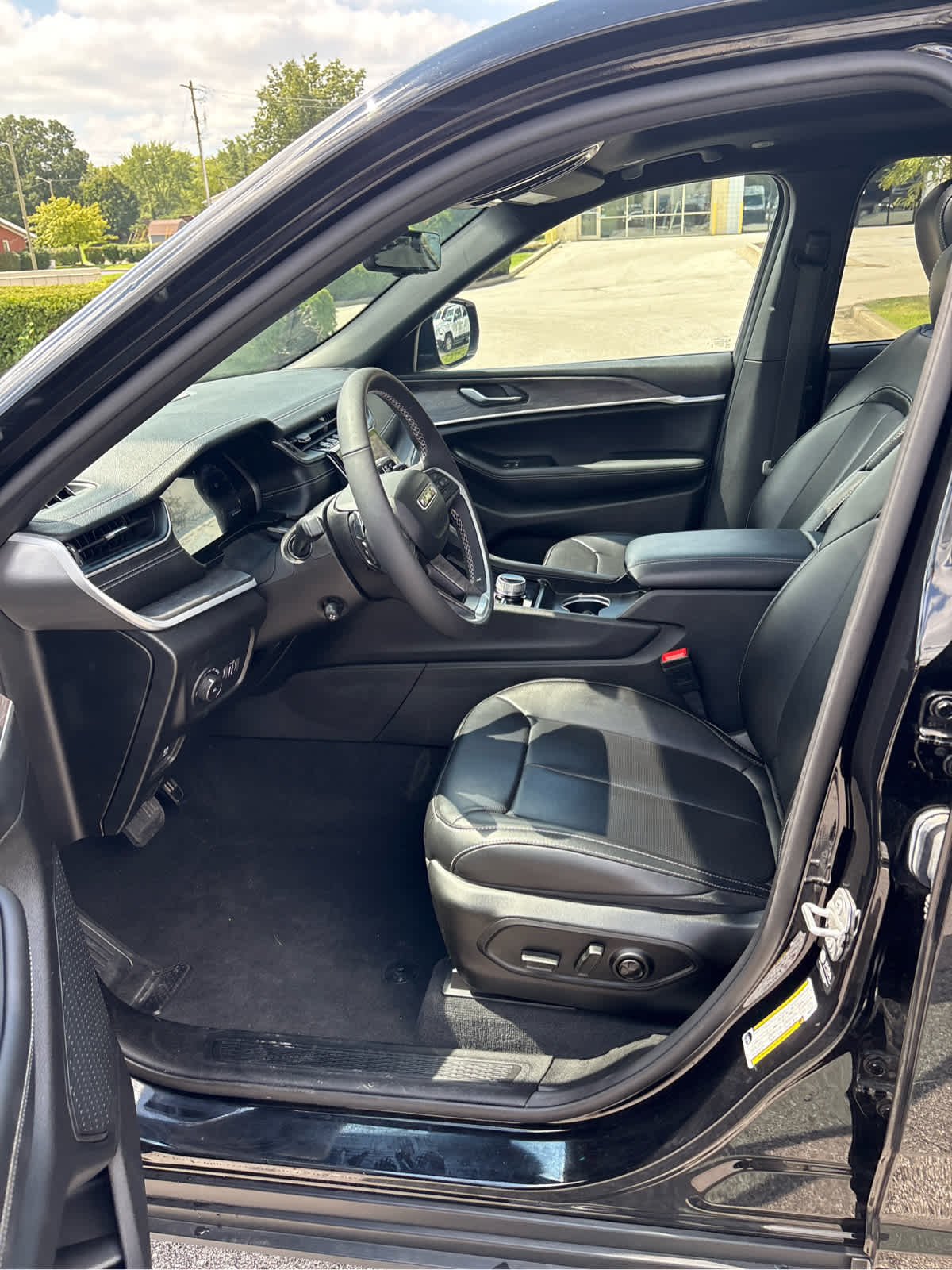 2025 Jeep Grand Cherokee L Limited 4x4