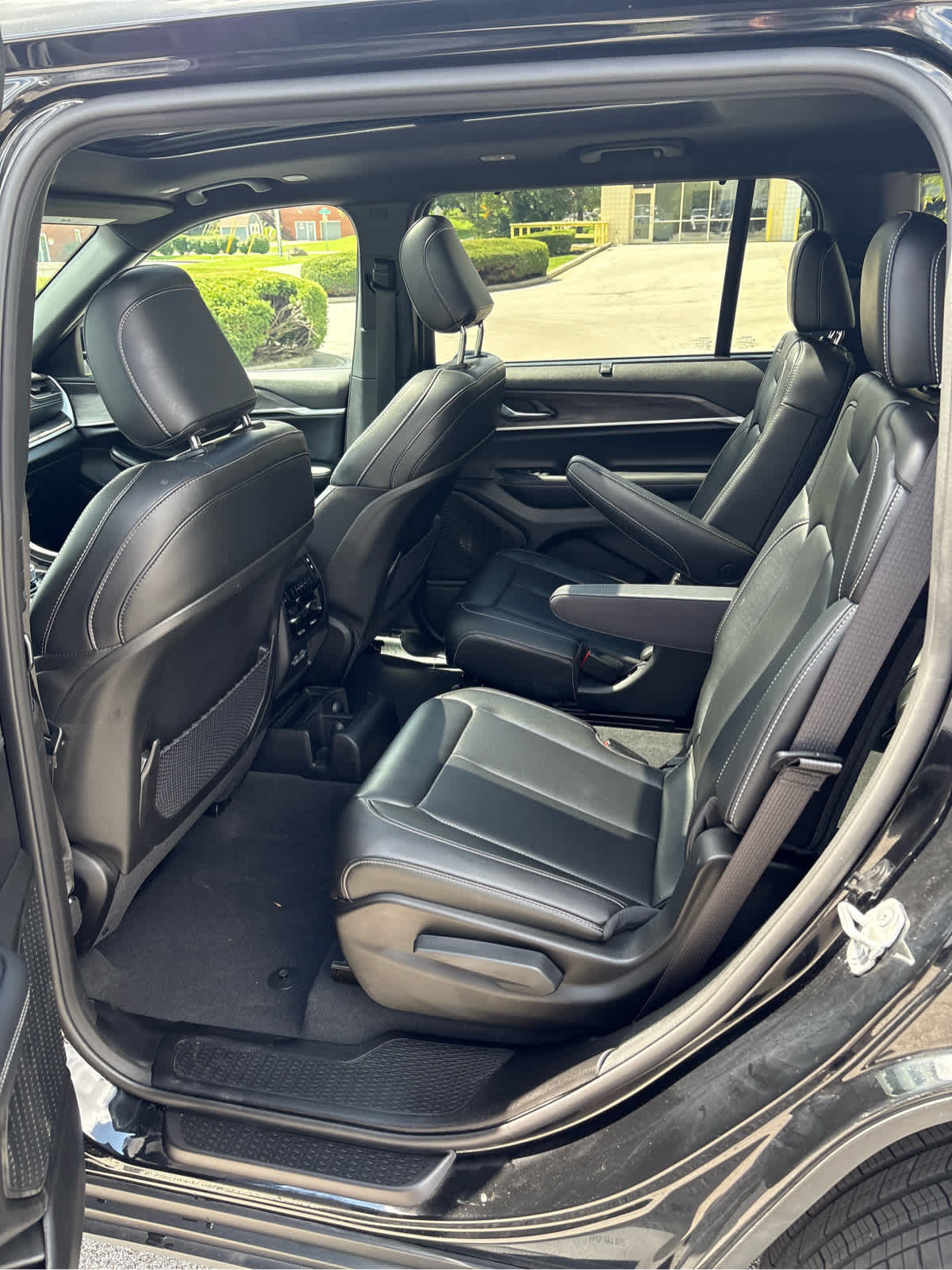 2025 Jeep Grand Cherokee L Limited 4x4