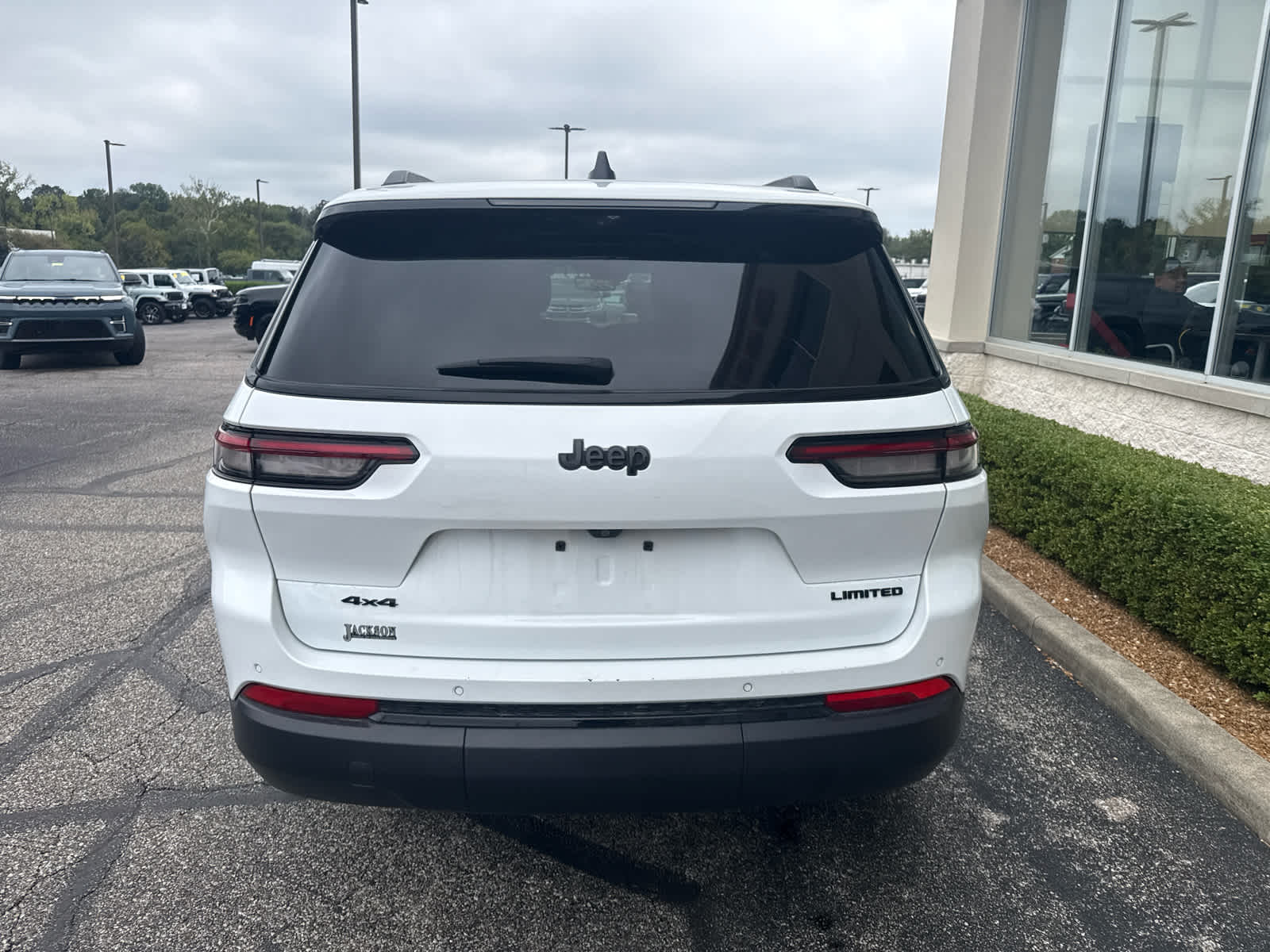 2023 Jeep Grand Cherokee L Limited 4x4