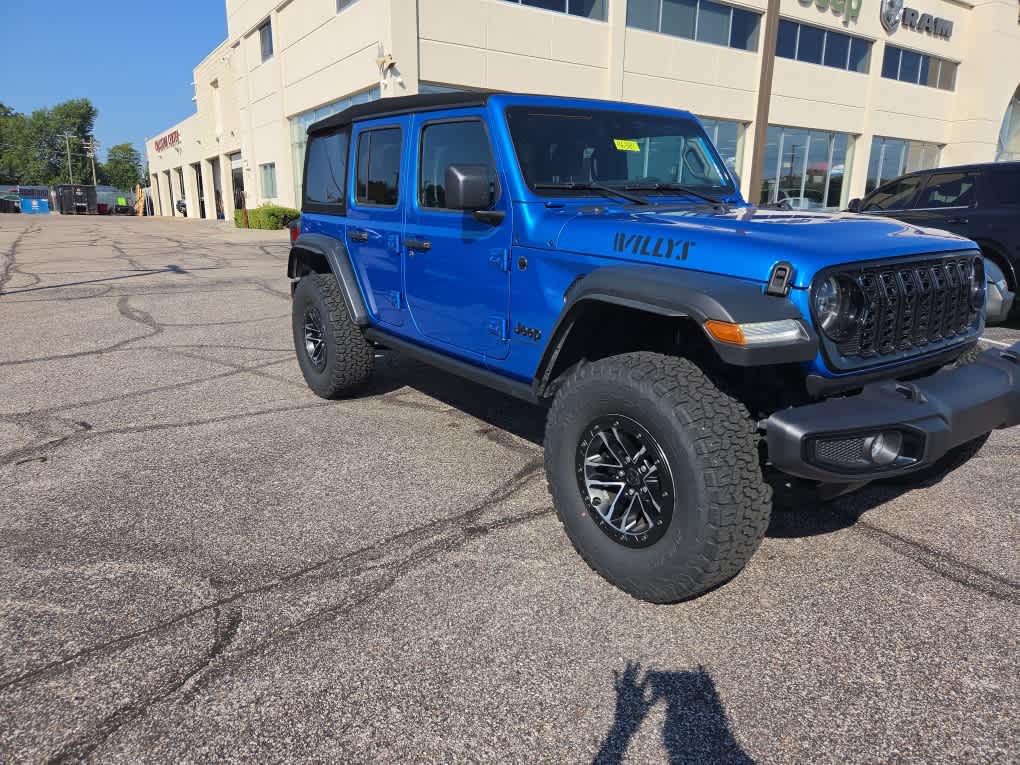 2025 Jeep Wrangler 4-Door Willys 4x4
