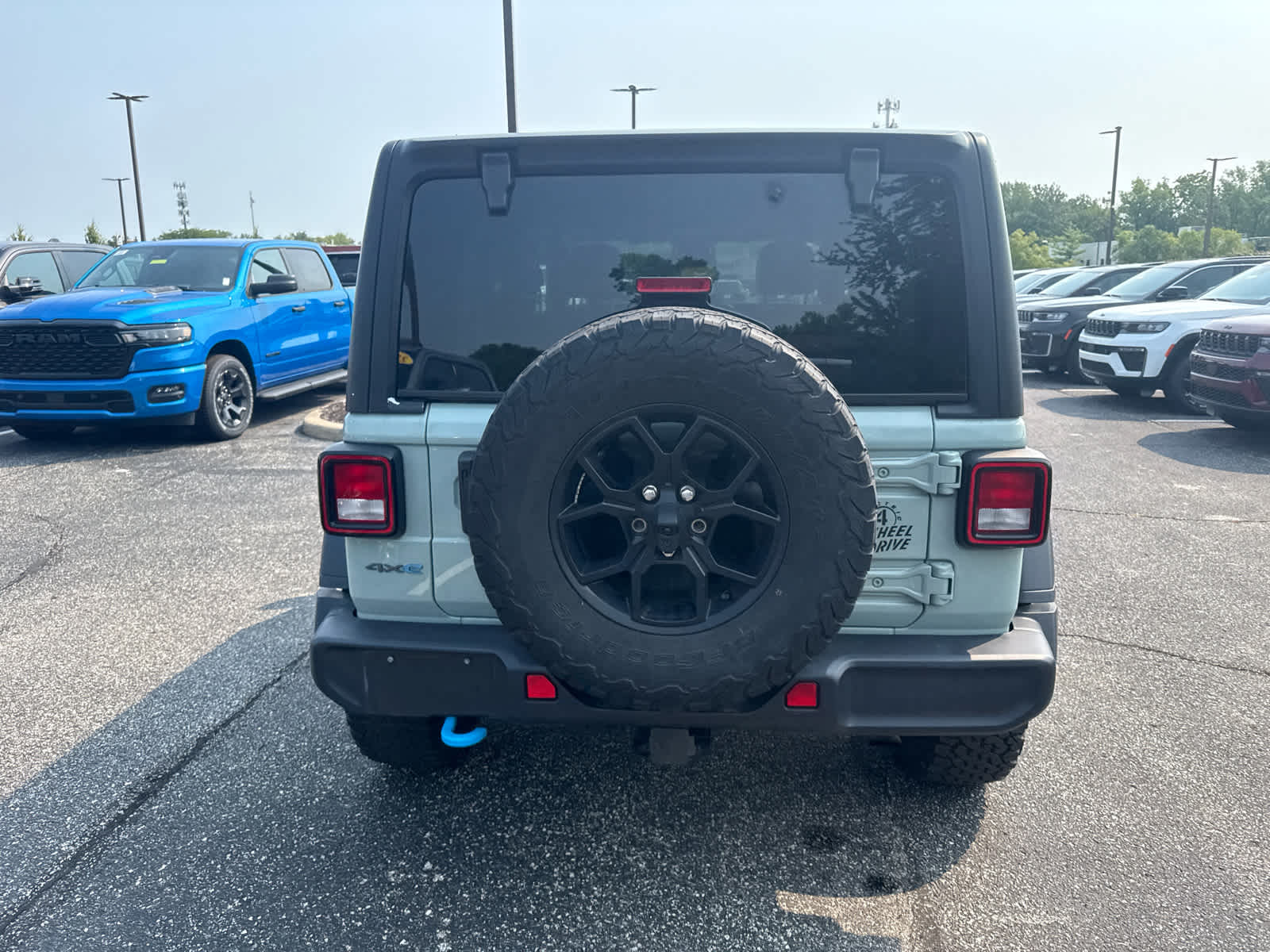 2024 Jeep Wrangler Willys
