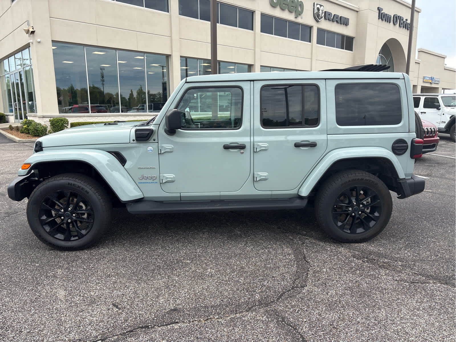 2024 Jeep Wrangler Sahara