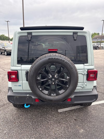 2024 Jeep Wrangler Sahara