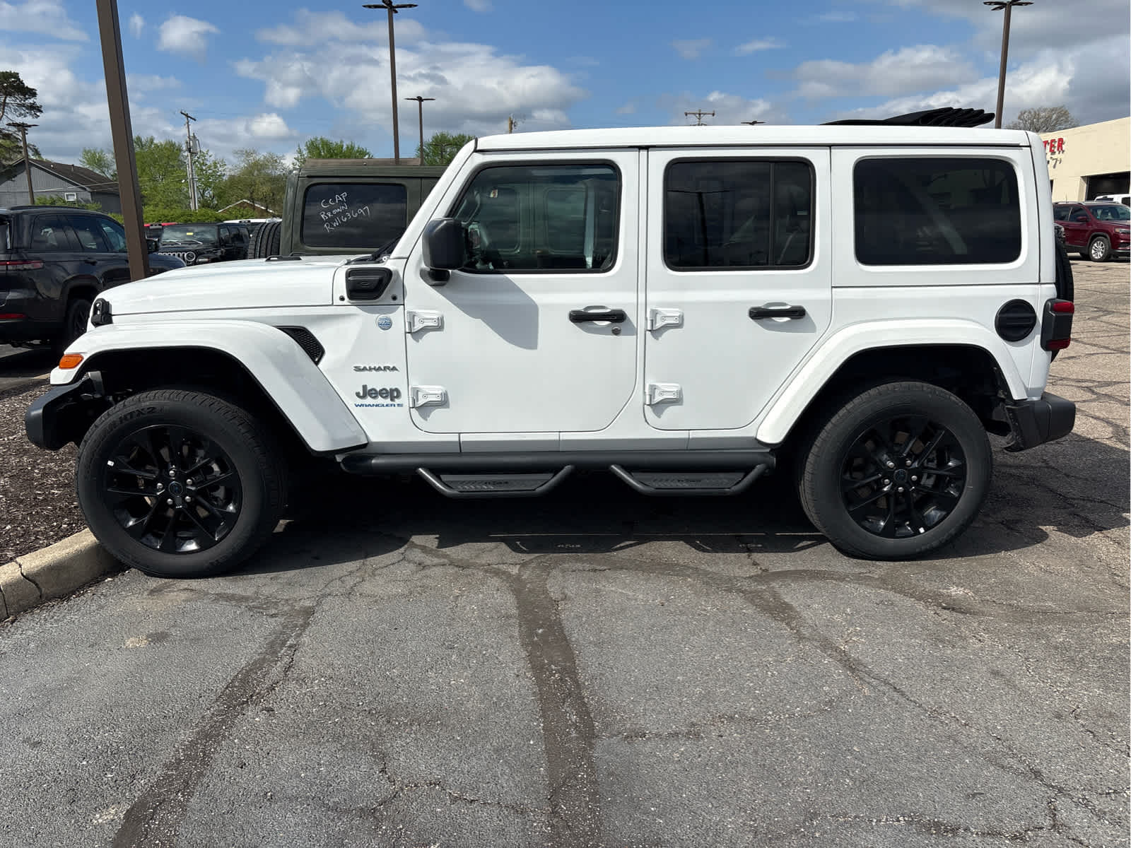 2024 Jeep Wrangler Sahara