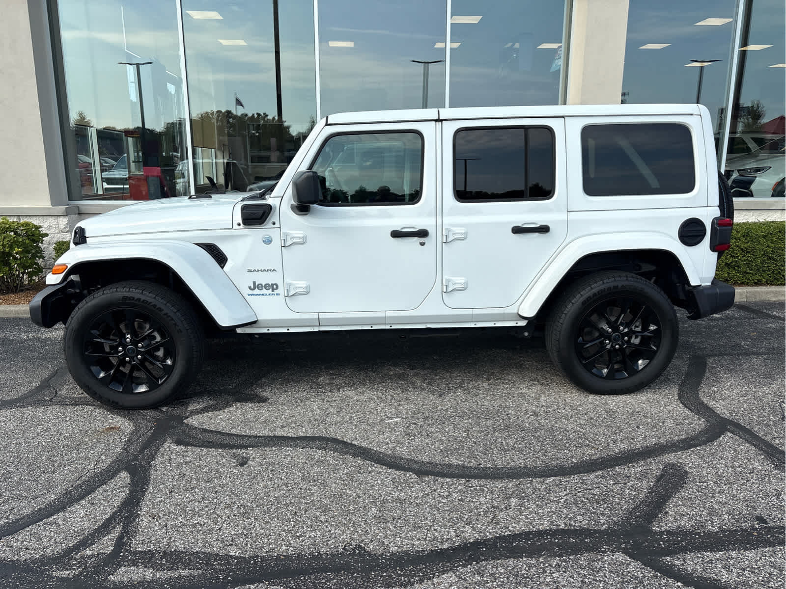 2024 Jeep Wrangler 4xe Sahara 4xe