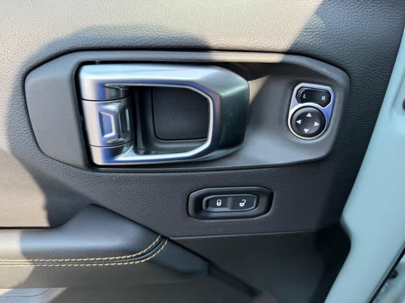 2024 Jeep Wrangler 4xe Sahara 4xe